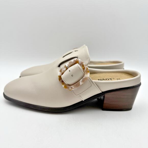 Naot Womens Choice Clogs EU 37 US 6 Ivory Beige Leather Buckle Heel NWOB - Picture 9 of 13